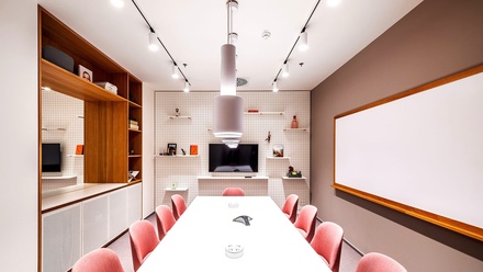 Pronájem kanceláře 60 m², Praha - Karlín