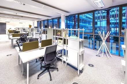 Pronájem kanceláře 60 m², Praha - Karlín