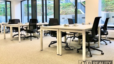 Pronájem kanceláře 80 m², Praha - Smíchov