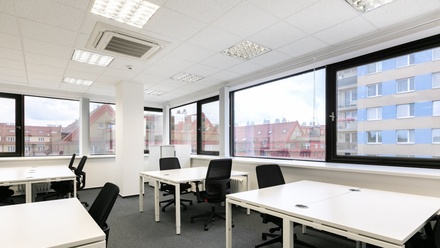 Pronájem kanceláře 75 m², Praha - Holešovice