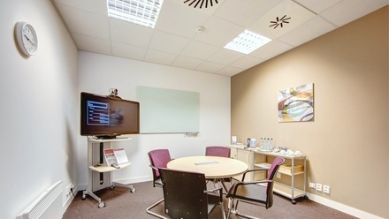 Pronájem kanceláře 110 m², Praha - Smíchov