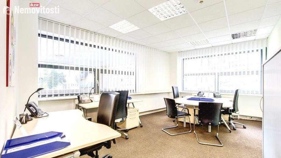 Pronájem kanceláře 110 m², Praha - Staré Město