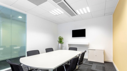 Pronájem kanceláře 60 m², Praha - Karlín