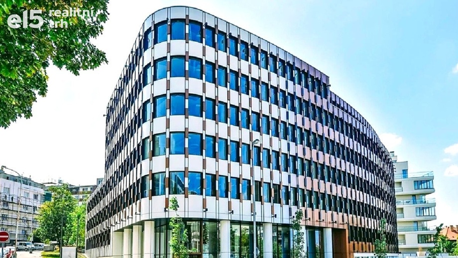 Pronájem kanceláře 120 m², Praha - Nusle