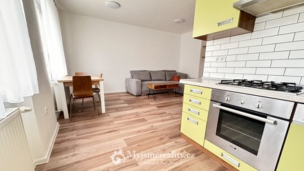 Prodej bytu 3+kk 72 m², Znojmo