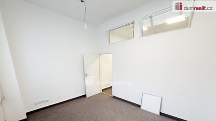 Pronájem kanceláře 23 m², Praha 2