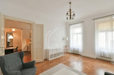 Pronájem bytu 3+1 80 m², Praha - Staré Město