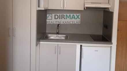 Pronájem byty 14 m², Plzeň 3
