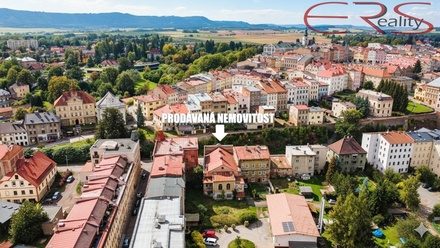 Prodej obchodního prostoru 750 m², Broumov - Poříčí