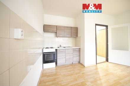 Prodej bytu 2+kk 42 m², Děčín