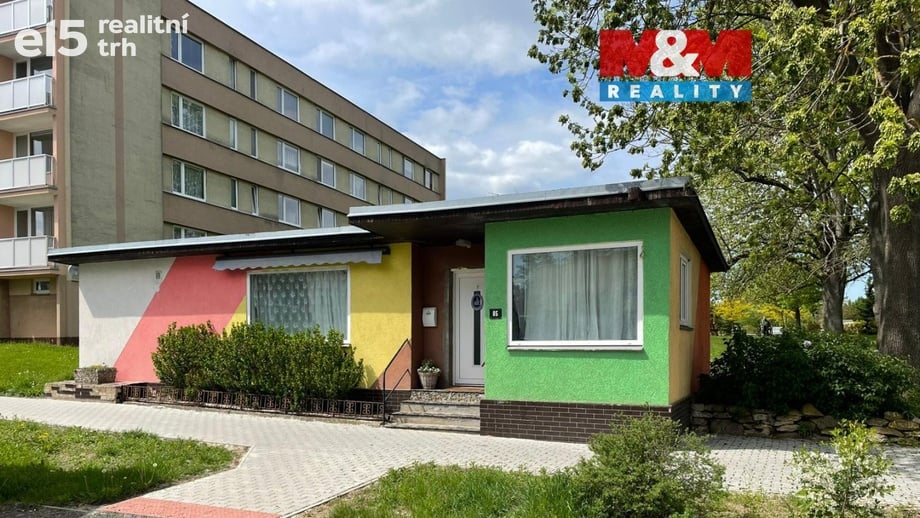 Prodej obchodního prostoru 70 m², Příšovice