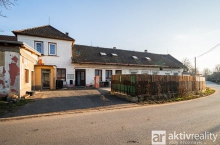 Prodej rodinného domu 620 m², Neratovice - Mlékojedy