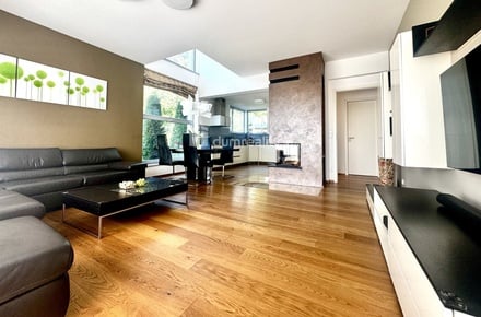 Pronájem rodinného domu 192 m², Králův Dvůr