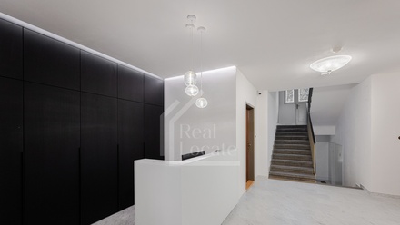 Pronájem bytu 2+kk 45 m², Praha - Vinohrady