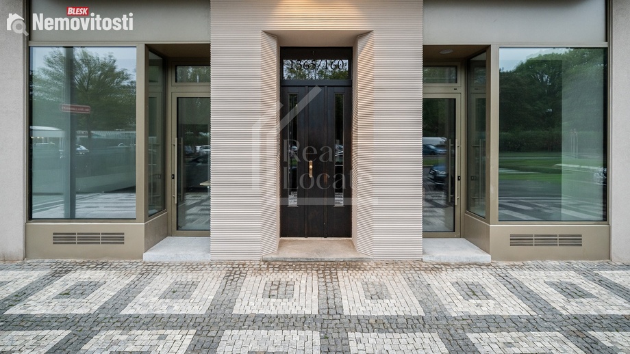 Pronájem bytu 2+kk 45 m², Praha - Vinohrady