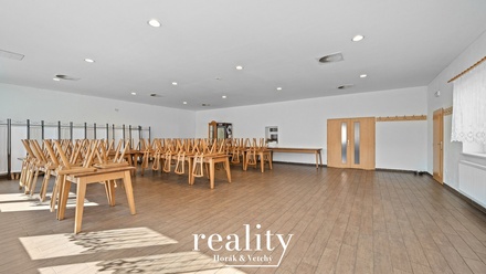 Prodej restaurace 797 m², Dobšice