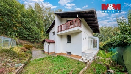 Prodej rodinného domu 135 m², Ostrov