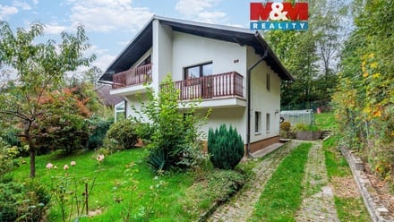 Prodej rodinného domu 135 m², Ostrov