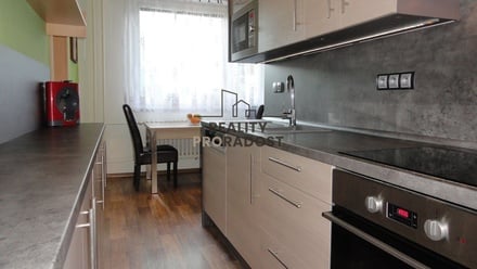 Pronájem bytu 3+1 72 m², Olomouc - Povel