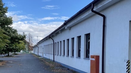 Pronájem skladu 3 600 m², Stochov