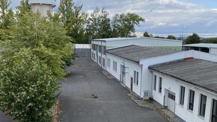 Pronájem skladu 1 500 m², Stochov
