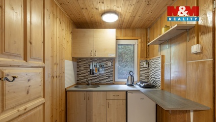 Prodej chaty 46 m², Dolní Lomná