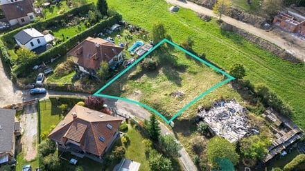 Prodej stavebního pozemku 823 m², Kamenice - Těptín
