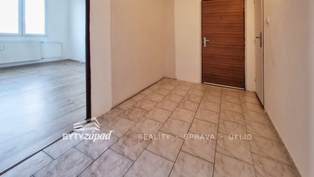 Pronájem bytu 3+1 69 m², Přeštice