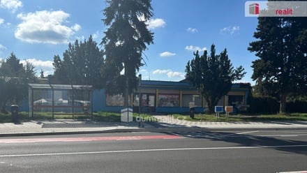 Pronájem obchodního prostoru 324 m², Kolín