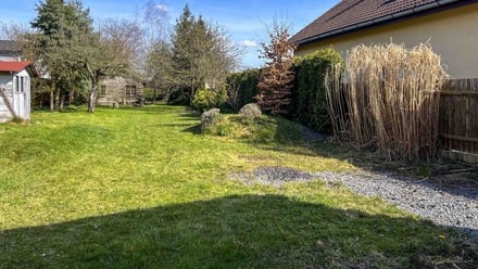 Prodej stavebního pozemku 1 063 m², Kostelec nad Černými lesy