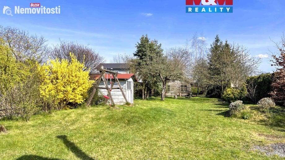 Prodej stavebního pozemku 1 063 m², Kostelec nad Černými lesy