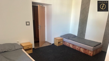 Pronájem bytu 1+kk 24 m², Řevničov