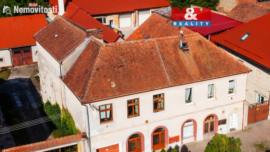 Prodej rodinného domu 185 m², Chroustovice