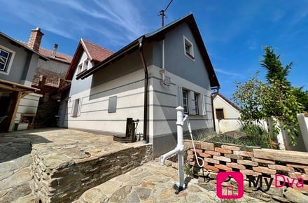 Pronájem rodinného domu 120 m², Hluboké Mašůvky