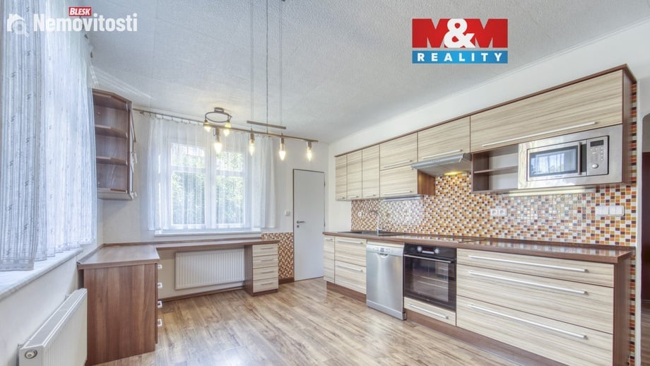 Prodej bytu 3+1 75 m², Aš