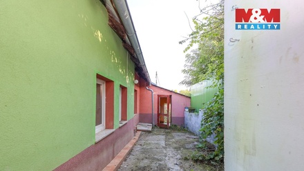 Prodej rodinného domu 100 m², Ježov