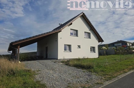 Pronájem rodinného domu 154 m², Svinaře
