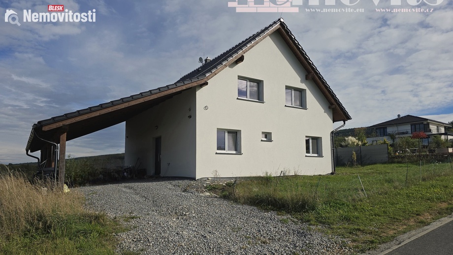 Pronájem rodinného domu 154 m², Svinaře
