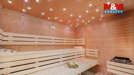 Prodej rodinného domu 229 m², Veleň