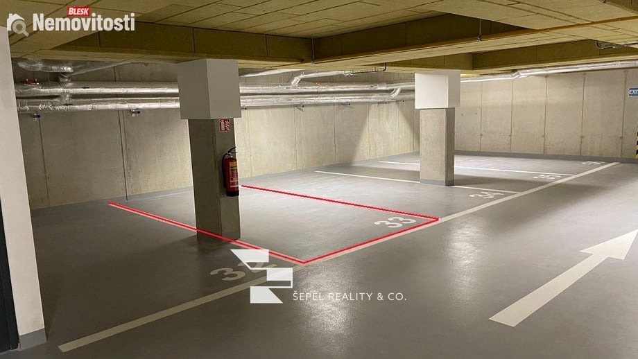 Pronájem garážového stání 13 m², Brno - Židenice