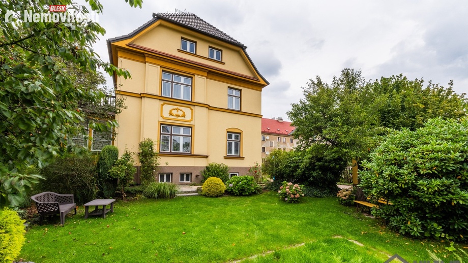 Prodej rodinného domu 200 m², Liberec I-Staré Město