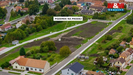 Prodej stavebního pozemku 919 m², Sadská