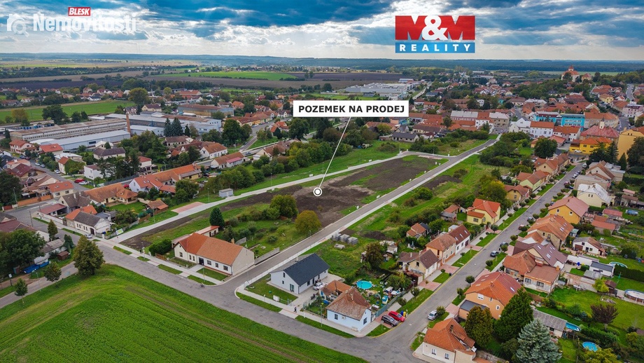 Prodej stavebního pozemku 919 m², Sadská