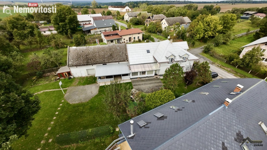 Prodej rodinného domu 404 m², Bohušov - Karlov