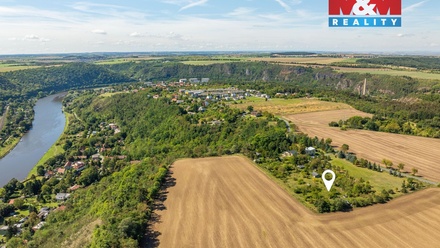 Prodej zahrady 1 198 m², Husinec