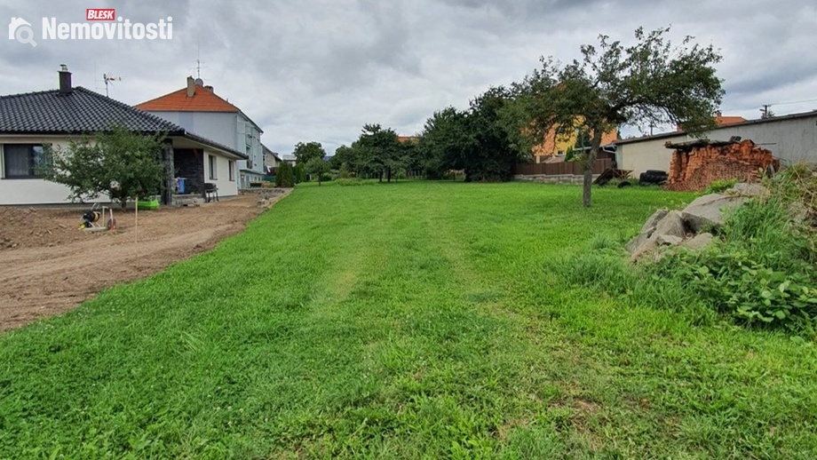 Prodej stavebního pozemku 878 m², Rapotice