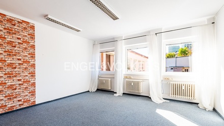 Pronájem kanceláře 34 m², Praha - Podolí