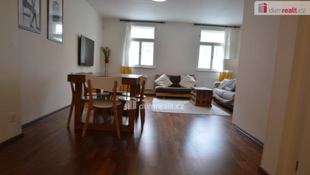 Pronájem bytu 3+1 89 m², Praha 5