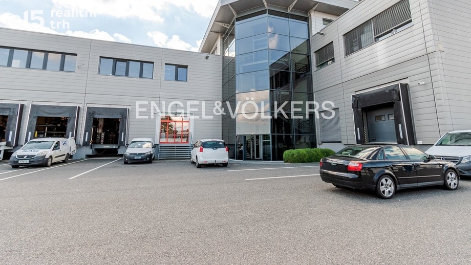 Pronájem kanceláře 147 m², Modletice