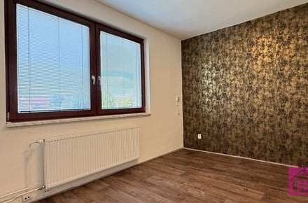 Pronájem kanceláře 12 m², Hustopeče